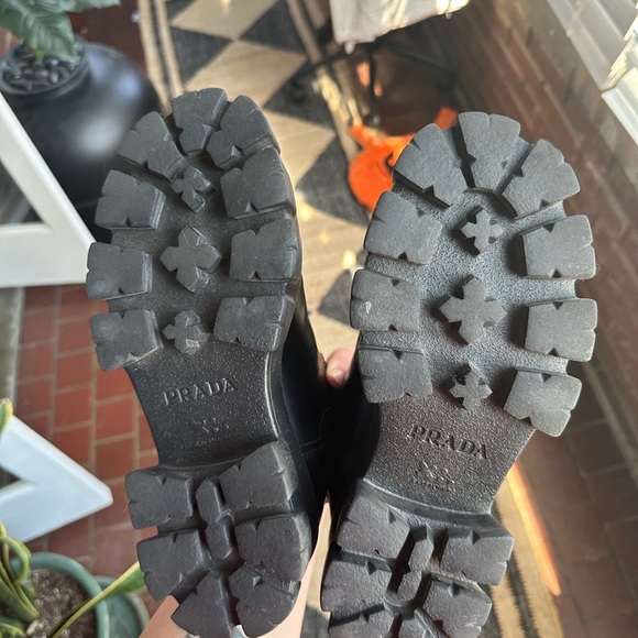 PRADA Monolith Brushed Leather Chelsea Platform Chunky Boot - SIZE 38EU/8US - Picture 16 of 16